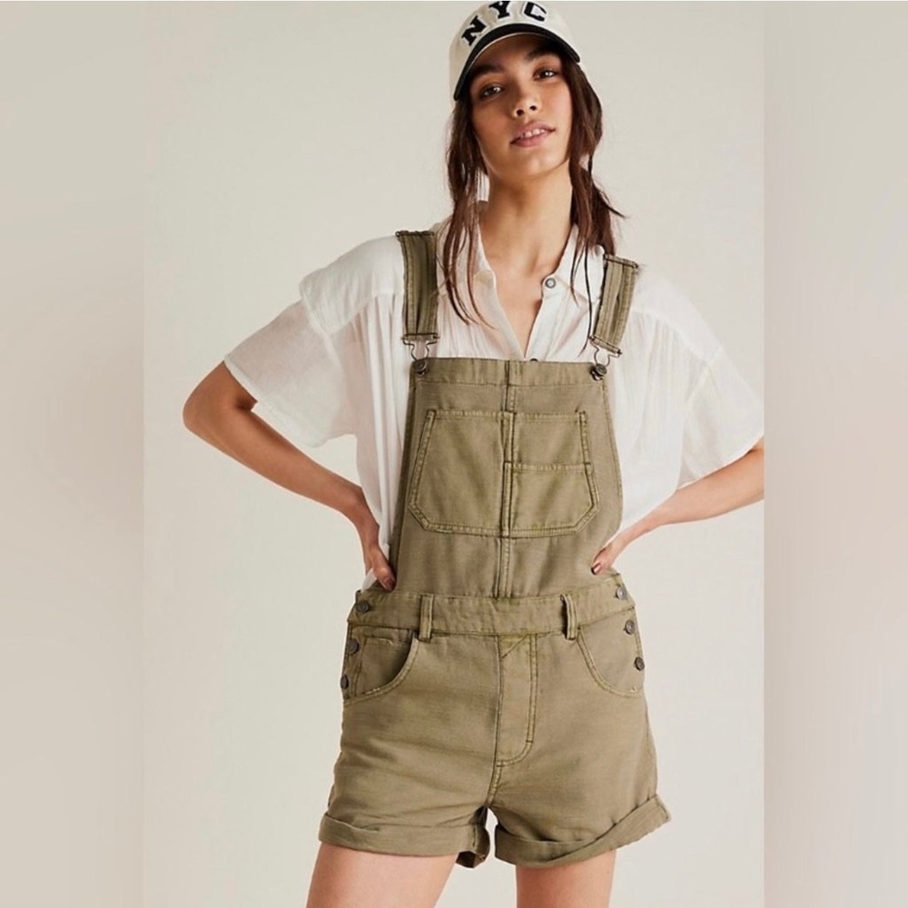 We The Free People Ziggy Denim Shortalls Overalls Sage/Army Green Medium